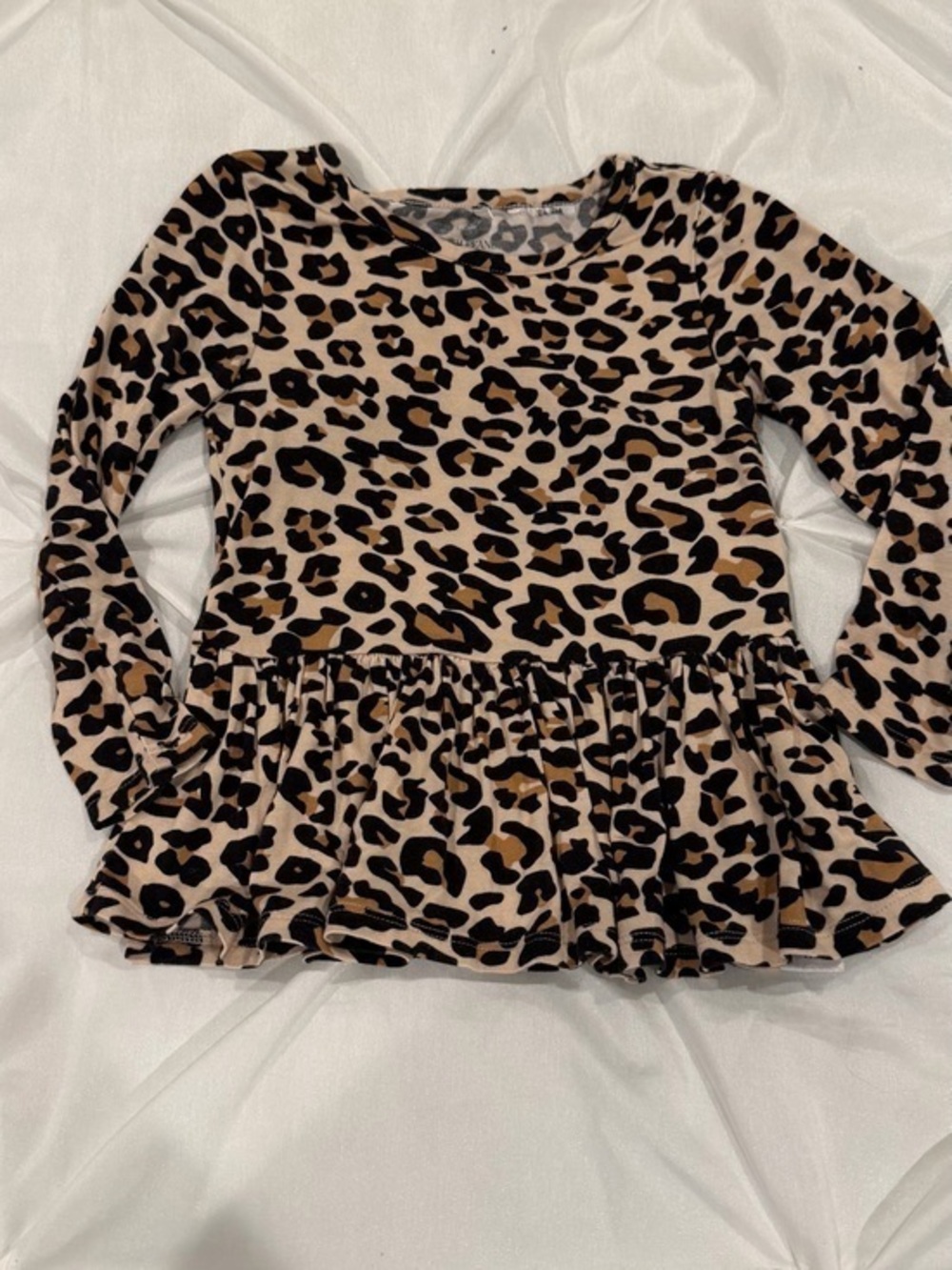 POSH PEANUT Girls' Leopard Ruffle-Hem Long Sleeve Top - Tan & Black Size 24m - Picture 1 of 5